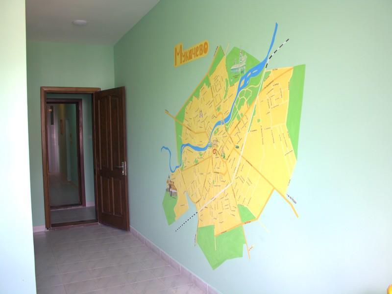 Centre Hostel Mukacheve Exterior photo